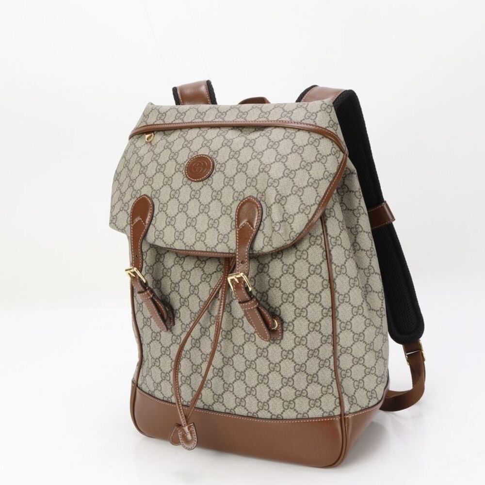 Current Shape Gucci Gg Supreme Interlocking G Med… - image 2